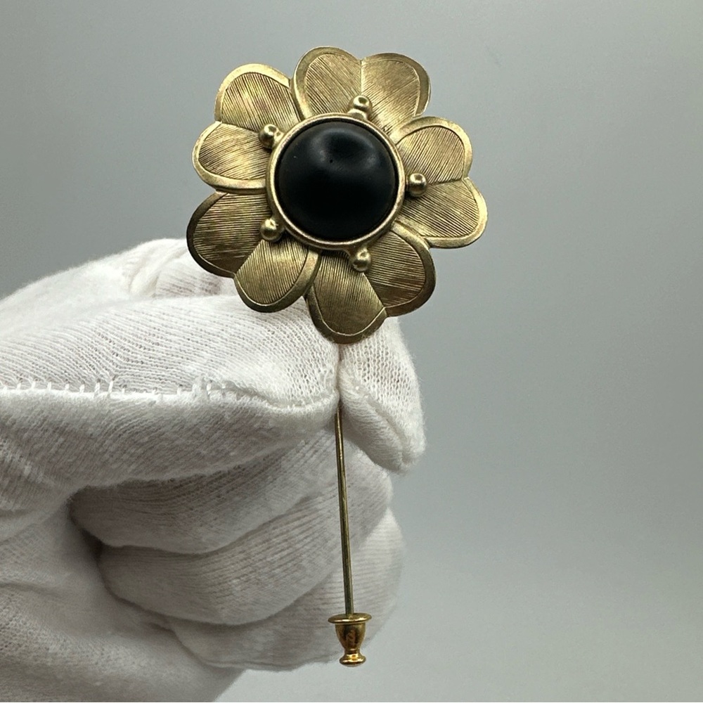 Vintage‎ Black Cabachon Lucid Dina Panagopoulos Daisy Flower Pin #772